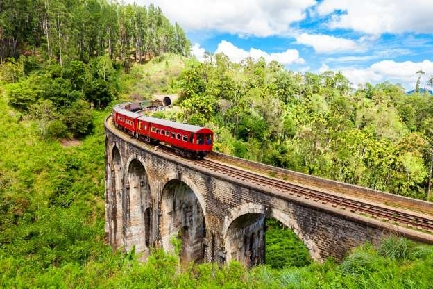 İSVİÇRE & İTALYA  BERNINA TRENİ 
